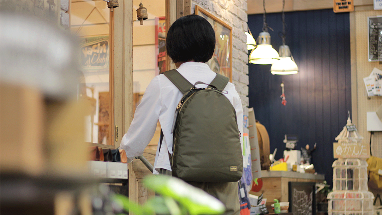 PORTER SHEA（ポーター シア）