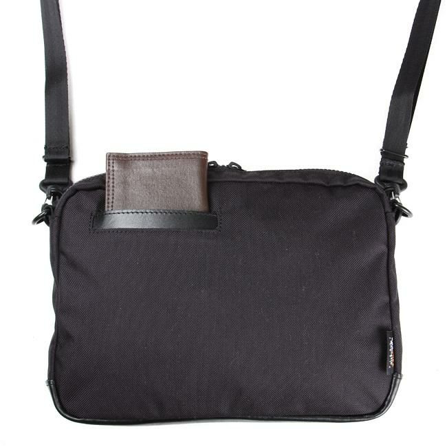 アッソブ エクスクルーシブ ショルダーバッグ A2SOV 061315