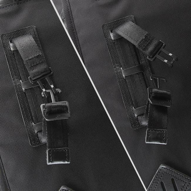 アッソブ エクスクルーシブ ブリーフケース A2SOV 061320