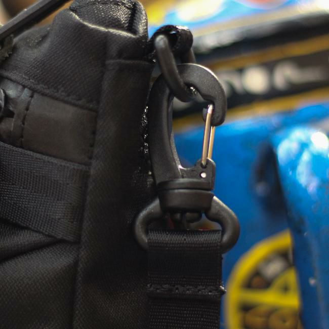 アッソブ コーデュラドビー305D サコッシュ A2SOV 061417