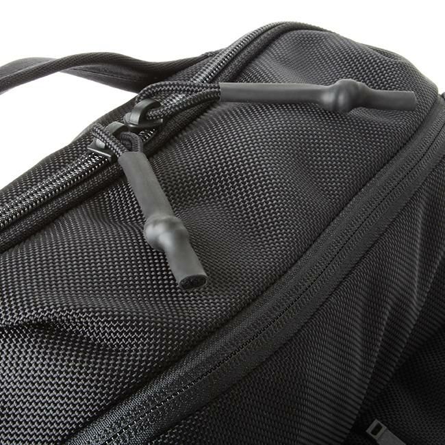 UPSIDE(アップサイド) 3WAY BRIEFCASE | 吉田カバンホームページ