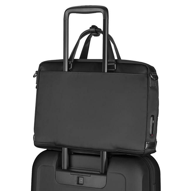 ビクトリノックス アロックスネロ ブリーフケース Victorinox 611805