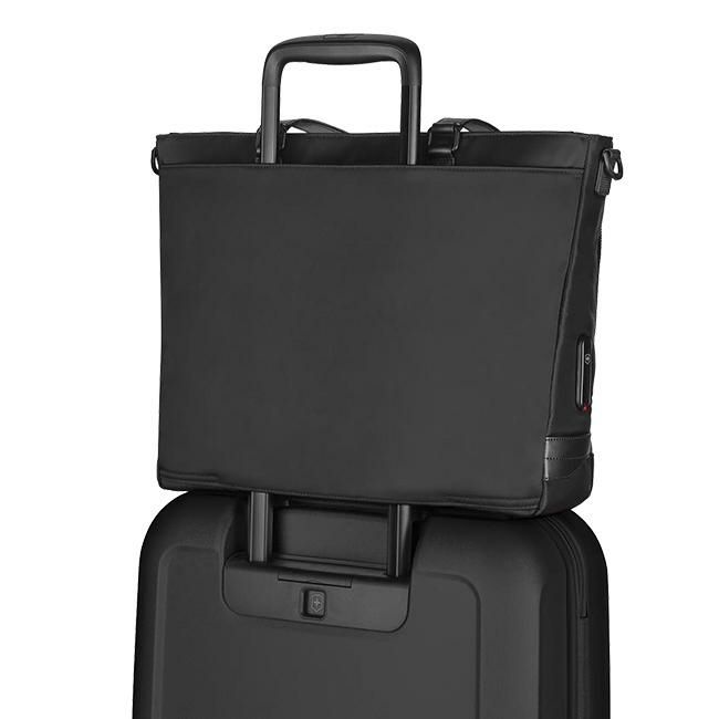 ビクトリノックス アロックスネロ ビジネストート Victorinox 611807