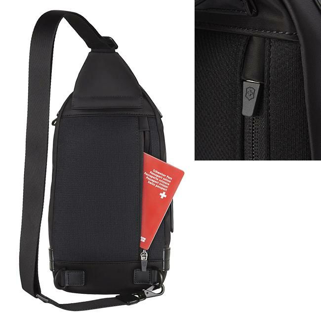 ビクトリノックス アロックスネロ ボディバッグ Victorinox 611808