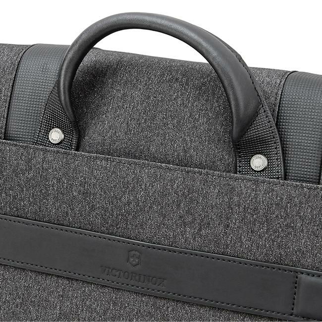 ビクトリノックス アーキテクチャーアーバン2.0 メッセンジャーバッグ Victorinox 611958