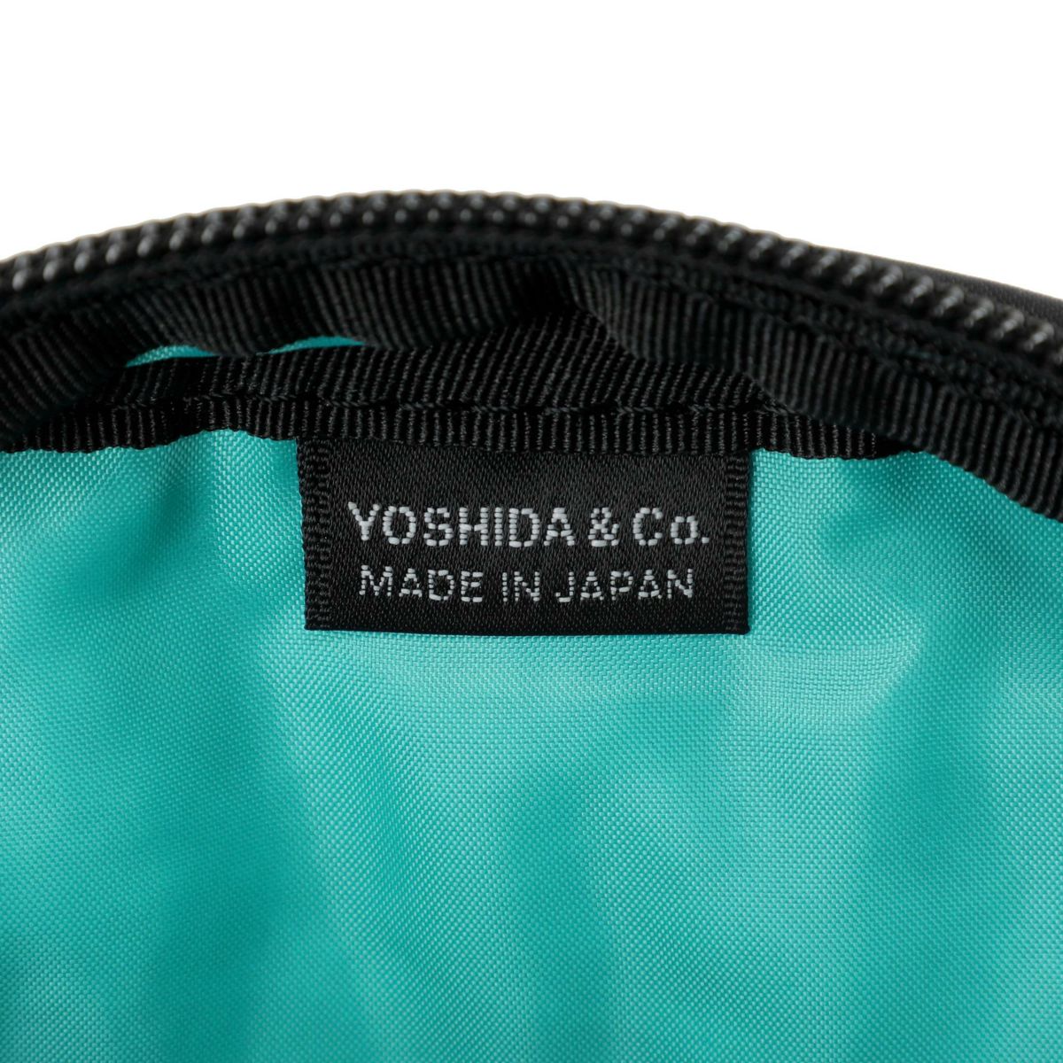 POTR モノグラム バーティカル ショルダーバッグ 998-19805 MONOGRAM 吉田カバン