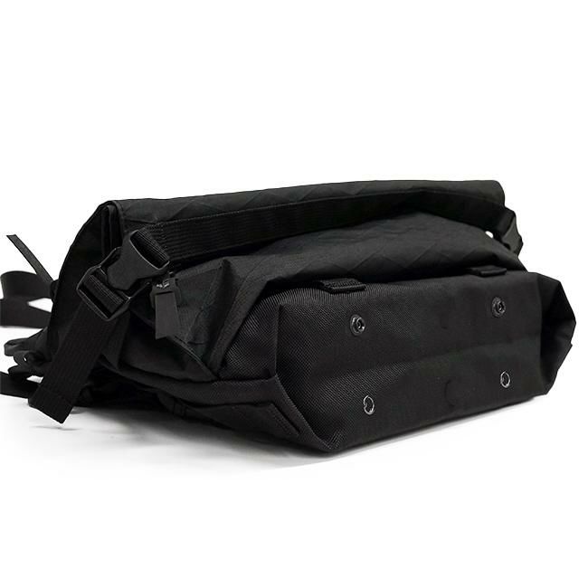 コードオブベル  ボディバッグ CODE OF BELL annex-liner