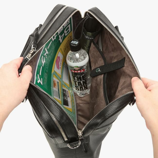 正規取扱店】ペッレモルビダ キャピターノ ブリーフケース PELLE