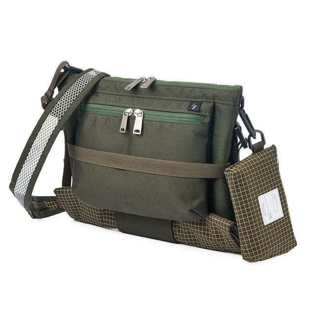 シー リップル サコッシュ CIE cie-022200