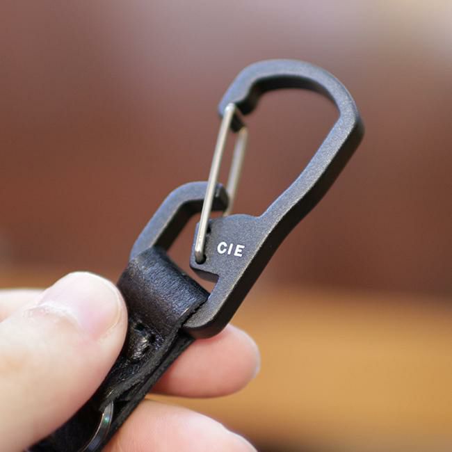 シー レザーデタッチキーフォブ キーケース キーホルダー CIE cie-082101