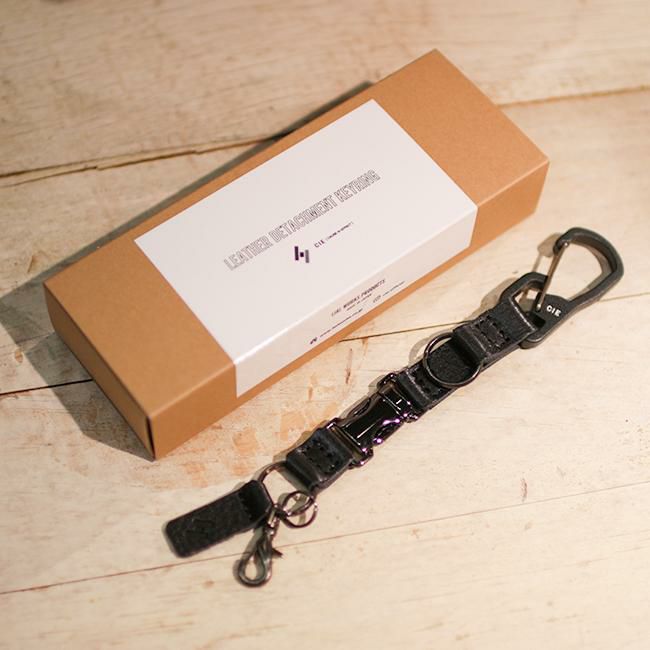 シー レザーデタッチキーフォブ キーケース キーホルダー CIE cie-082101