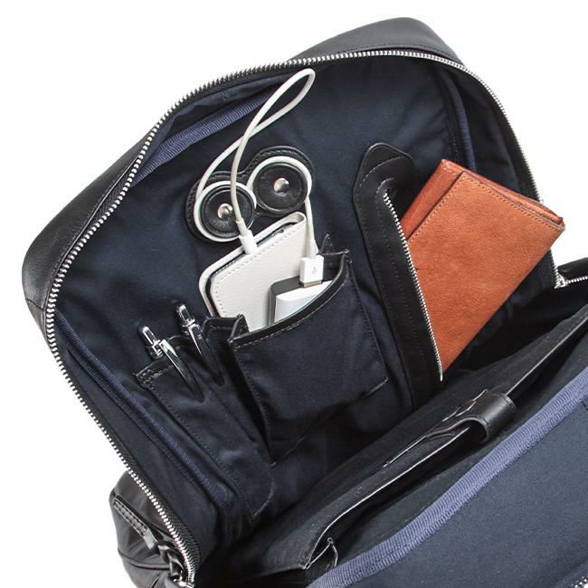 p.i.d エクリール ビジネスリュック  paz102