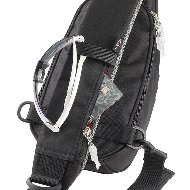 モーンクリエイションズ シャーク ボディバッグ  sks