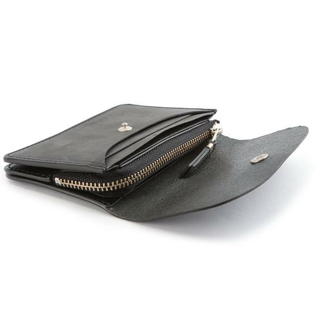 スロウ イングラサット ミニウォレット SLOW so749i