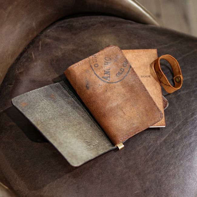 ヴァスコ オールドオイル ミドル財布 vasco vs-810l