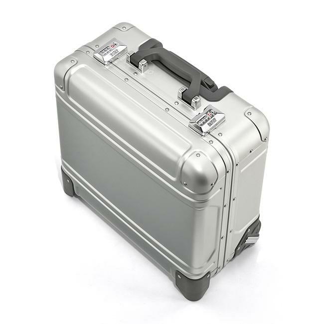 ゼロハリバートン GEO Aluminum 3.0 スーツケース ZERO HALLIBURTON zero-9426400
