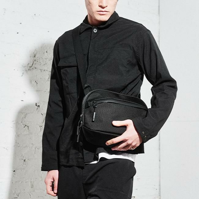 エアー トラベルコレクション ショルダーバッグ Aer daysling3max