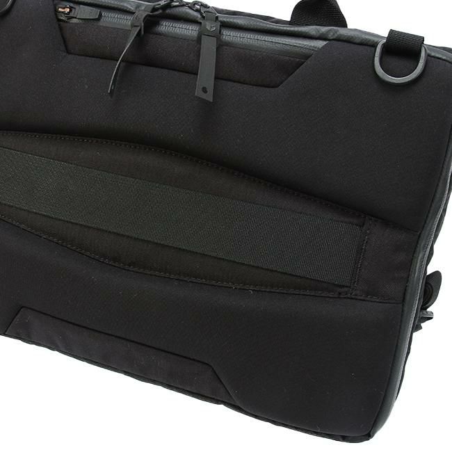 コードオブベル  ショルダーバッグ CODE OF BELL apex-liner-max