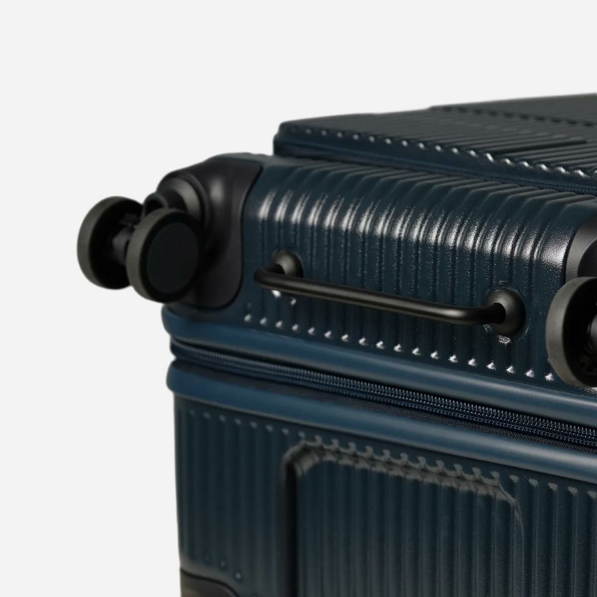 イノベーター エクストリームジャーニー スーツケース inovator inv650dor