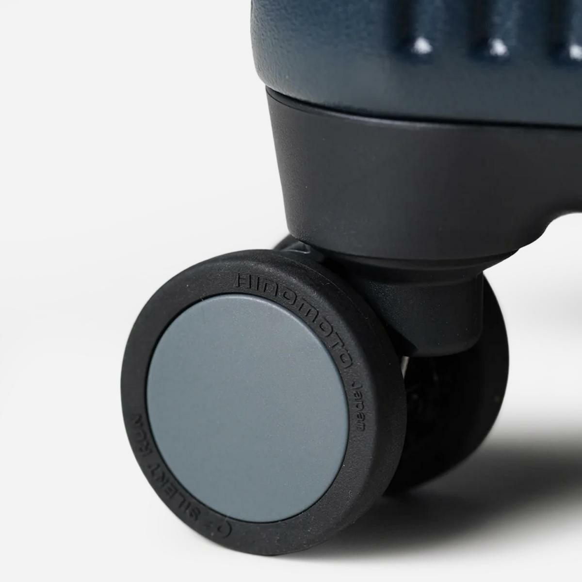 イノベーター エクストリームジャーニー スーツケース inovator inv750dor