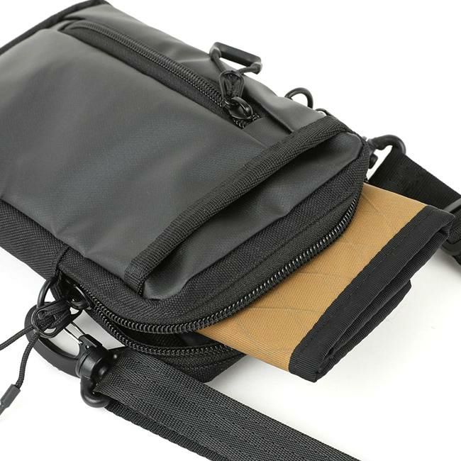 バーマス バウアーゲーエン ショルダーバッグ BERMAS bermas-60620