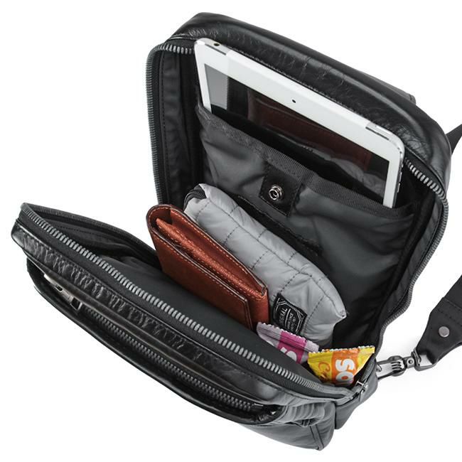 ラゲッジレーベル エレメント ボディバッグ LUGGAGE LABEL 021-01261