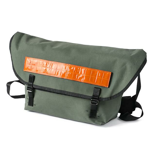 カクタ グレコ デイカラーズ メッセンジャーバッグ CACTA cac-1037