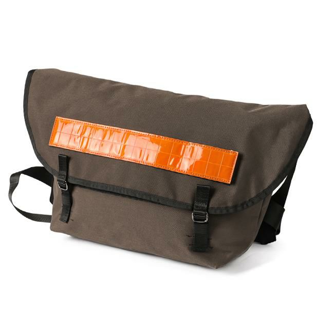 カクタ グレコ デイカラーズ メッセンジャーバッグ CACTA cac-1037