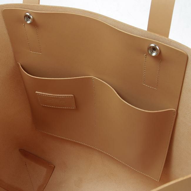 スロウ キャスターヌメ トートバッグ SLOW 858s09l