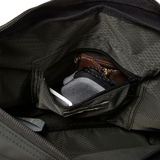 シー グリッド3 ショルダーバッグ CIE cie-032055