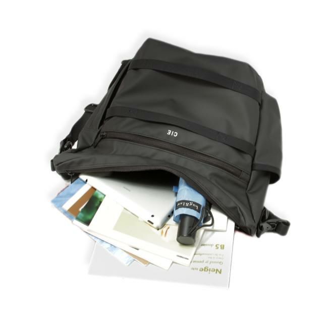 シー グリッド3 ショルダーバッグ CIE cie-032066