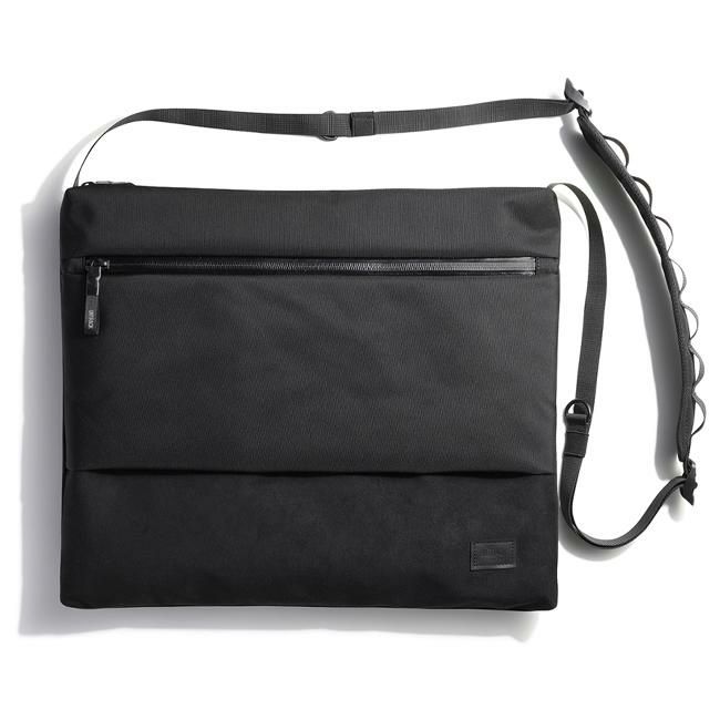 アントラック OUTDOOR/CBE サコッシュ  untrack-60053