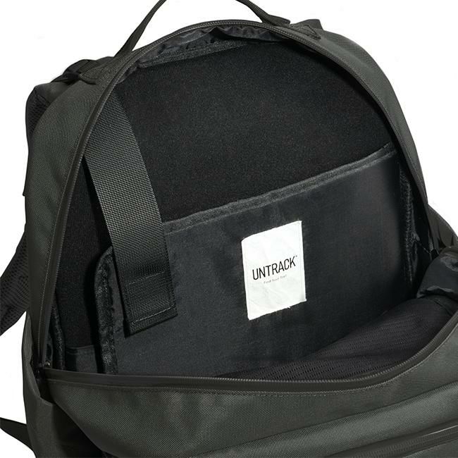 アントラック OUTDOOR/CBE リュック  untrack-60054