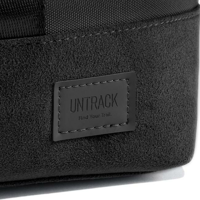 アントラック OUTDOOR/CBE トートバッグ  untrack-60056