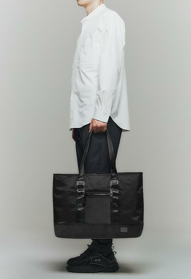 アントラック OUTDOOR/CBE トートバッグ  untrack-60057