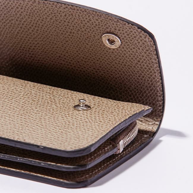 ソポ デギャーマン 二つ折り財布  so58