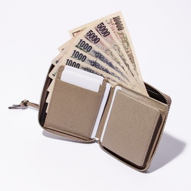 ソポ デギャーマン 二つ折り財布  so36