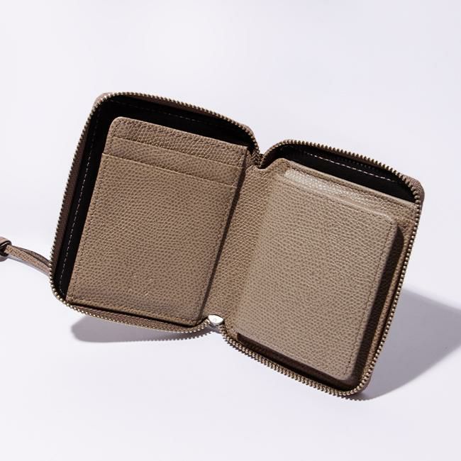 ソポ デギャーマン 二つ折り財布  so36