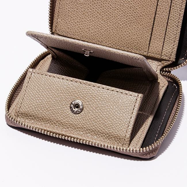 ソポ デギャーマン 二つ折り財布  so36