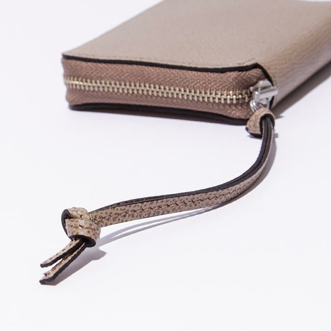 ソポ デギャーマン 二つ折り財布  so36