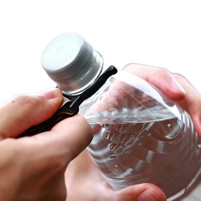 メール便選択で送料無料 アジリティ アッファ ペットボトルホルダー カラビナリング付き 本革 日本製 ブランド SGシュリンク AGILITY affa 1143