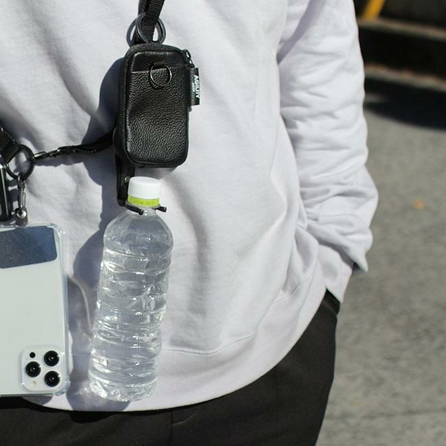 メール便選択で送料無料 アジリティ アッファ ペットボトルホルダー カラビナリング付き 本革 日本製 ブランド SGシュリンク AGILITY affa 1143