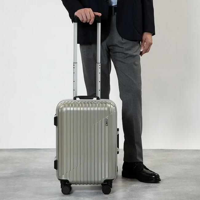 ☆極美品☆ ACE クレスタ2F スーツケース キャリーケース 30L 機内持込 Ace 最大41%☆7/20限定 特典付 エース スーツケース ACE