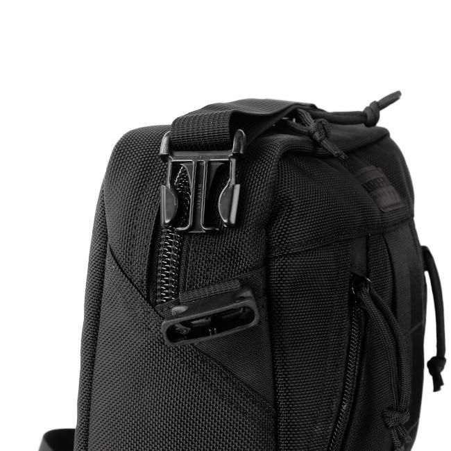 ブリーフィング USA/デルタ ショルダーバッグ BRIEFING delta-slasher-mini