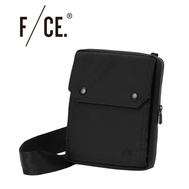 F/CE. 420 re/cor ショルダーバッグ  420traveller