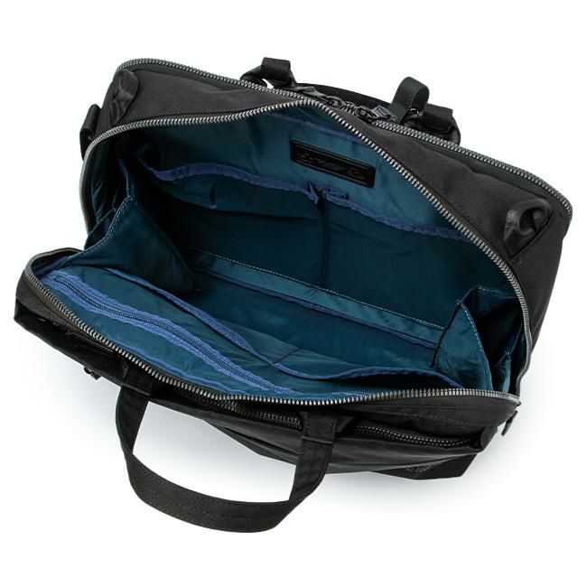 p.i.d メーゼ ブリーフケース  pan205