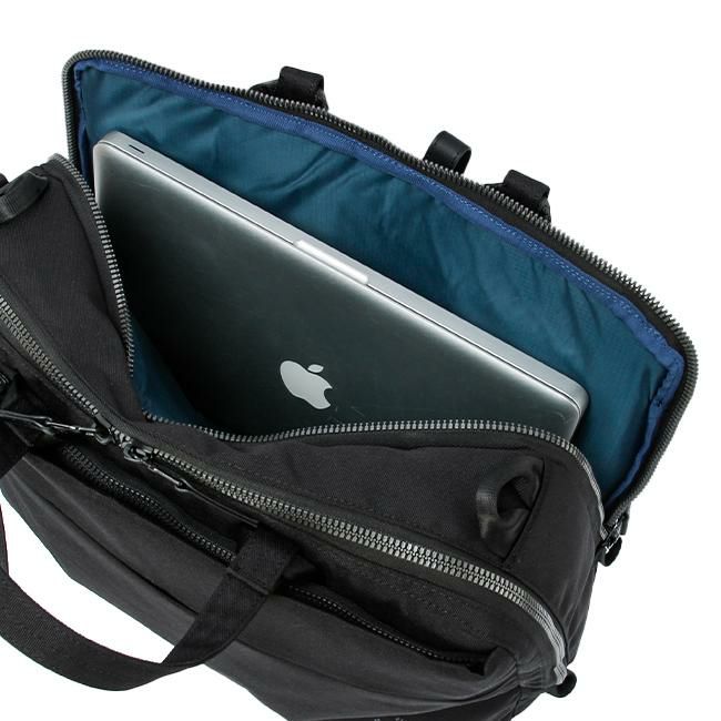 p.i.d メーゼ ブリーフケース  pan205