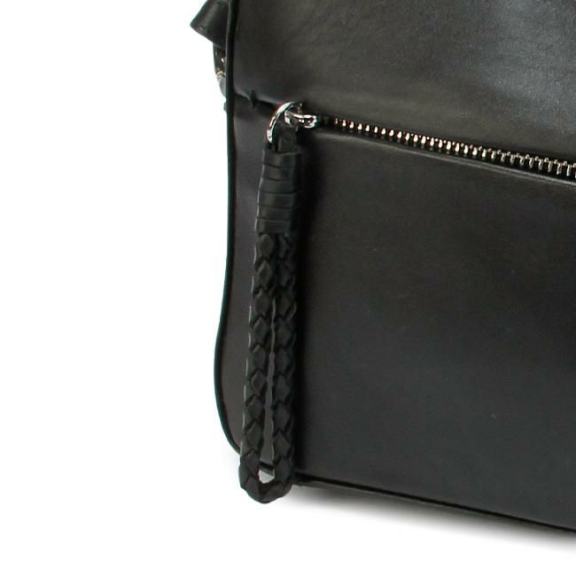 p.i.d エクリール ボディバッグ  paz104