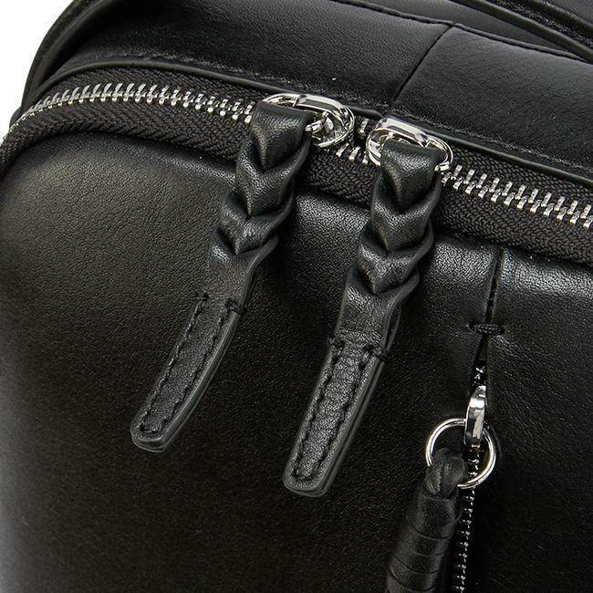 p.i.d エクリール ボディバッグ  paz105