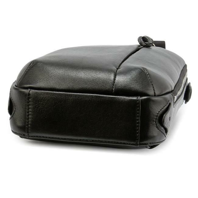 p.i.d エクリール ボディバッグ  paz105